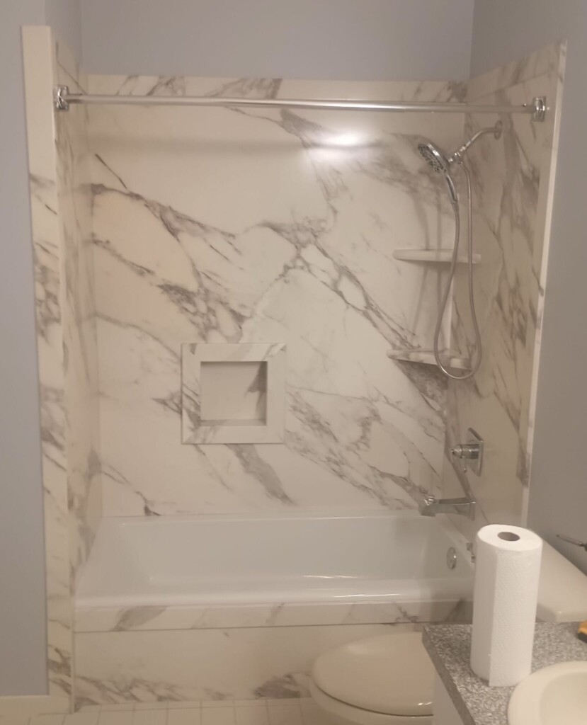 After - Bath & Shower Combo, Aztec Way, Okemos, MI 48864