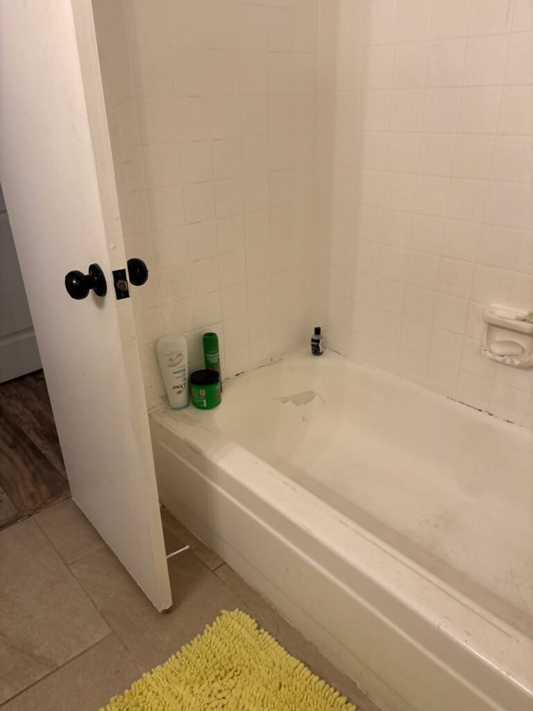 Before - Tub To Shower Conversion, Brookdale Dr, Arlington, TX 76014