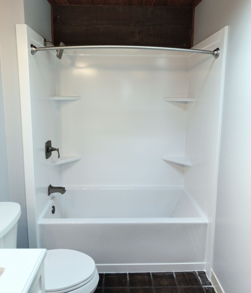 After - Bath & Shower Combo, W 168 Creekview Dr, Elgin, IL 60120