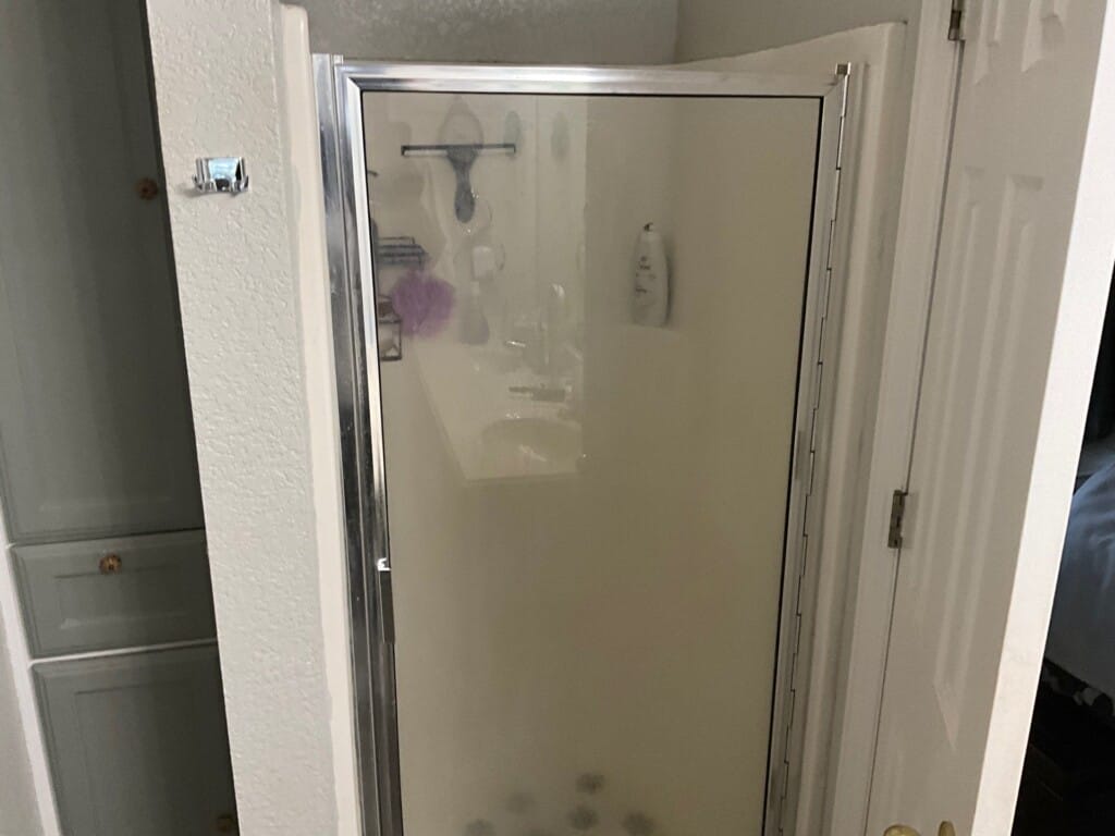 Before - Shower Remodel, Pleasant Valley Dr, Georgetown, TX 78626