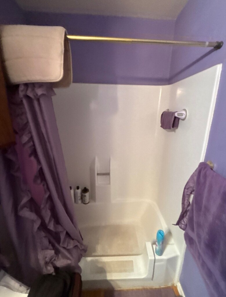 Before - Tub To Shower Conversion, Teasdale Ter, Austin, TX 78753