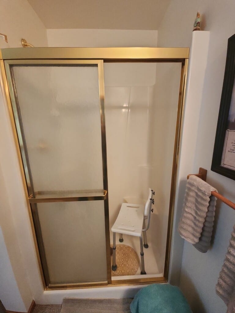 Before - Shower Remodel, Marquis St, Lapeer, MI 48446