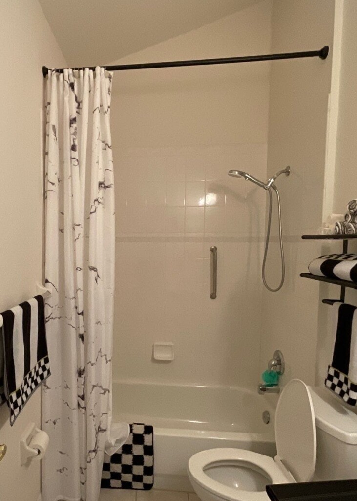 Before - Tub To Shower Conversion, Royal Blvd, Gate Code #4164, Palm Harbor, FL 34684