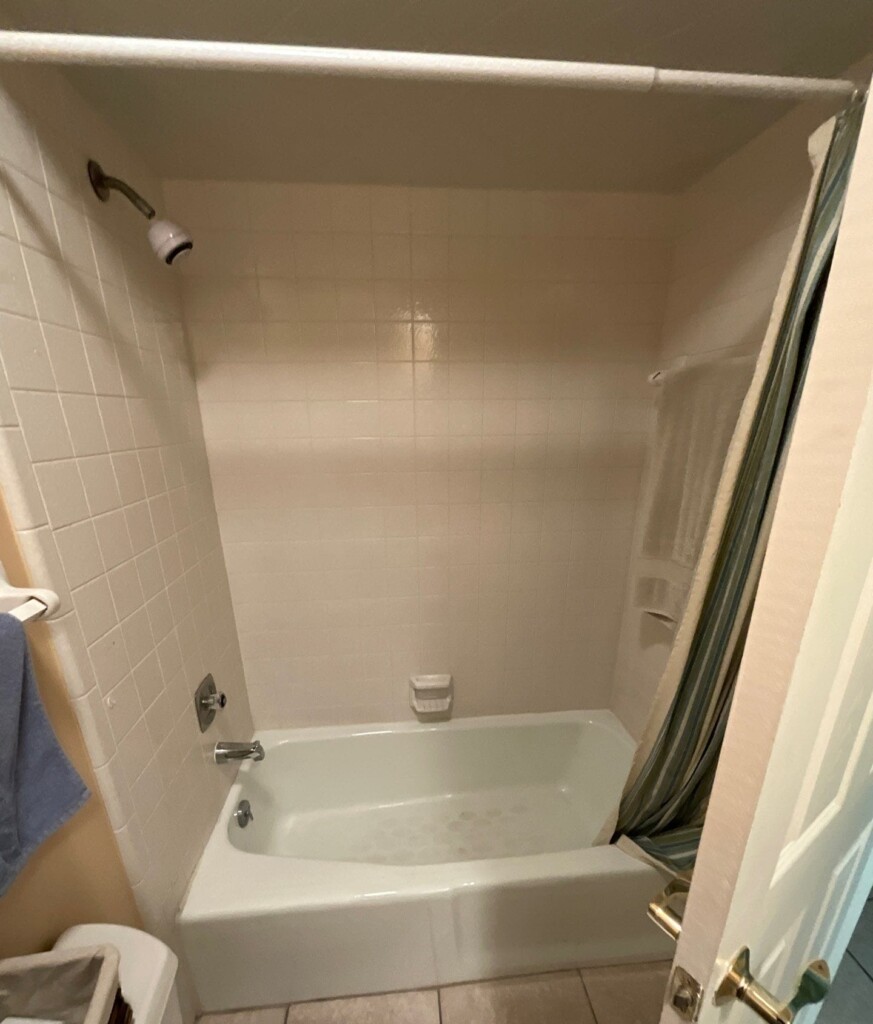 Before - Bath & Shower Combo, Canyon Creek, Richardson, TX 75080
