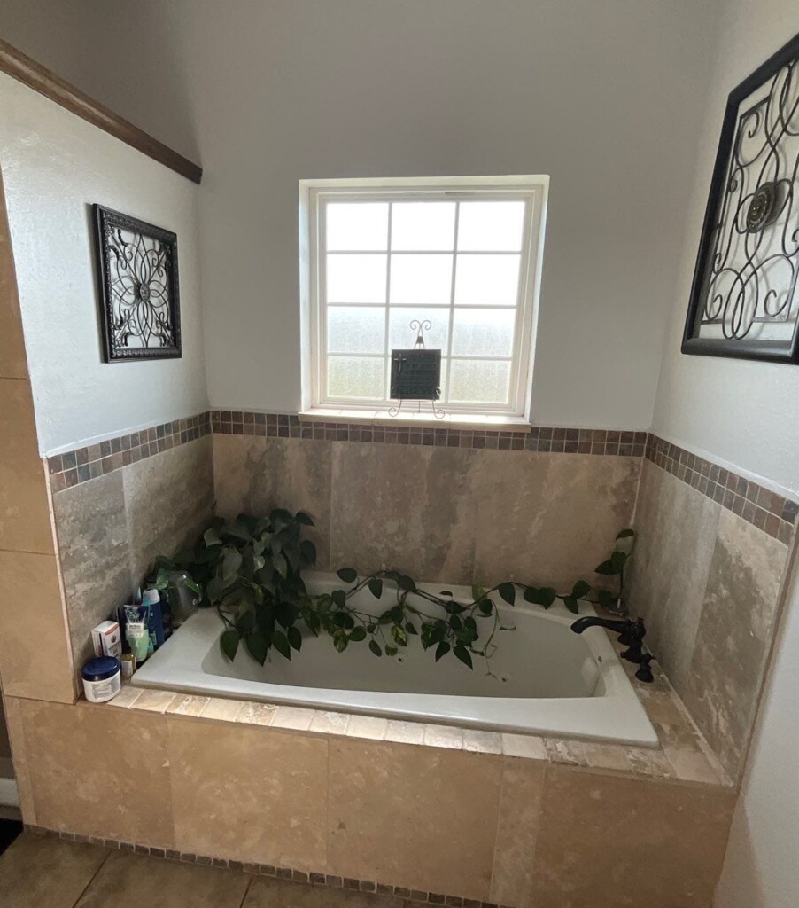Before - Walk-in Shower Install, Co Rd 191, Georgetown, TX 78626