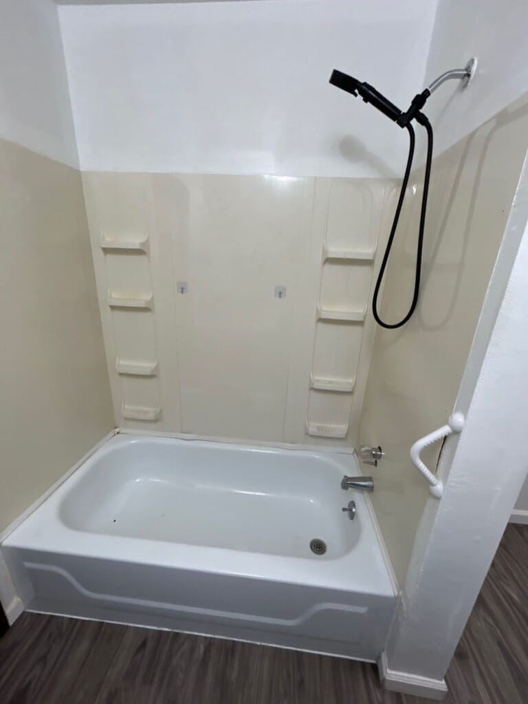 Before - Walk-in Shower Install, NE Rock Island Ave, Peoria, IL 61603