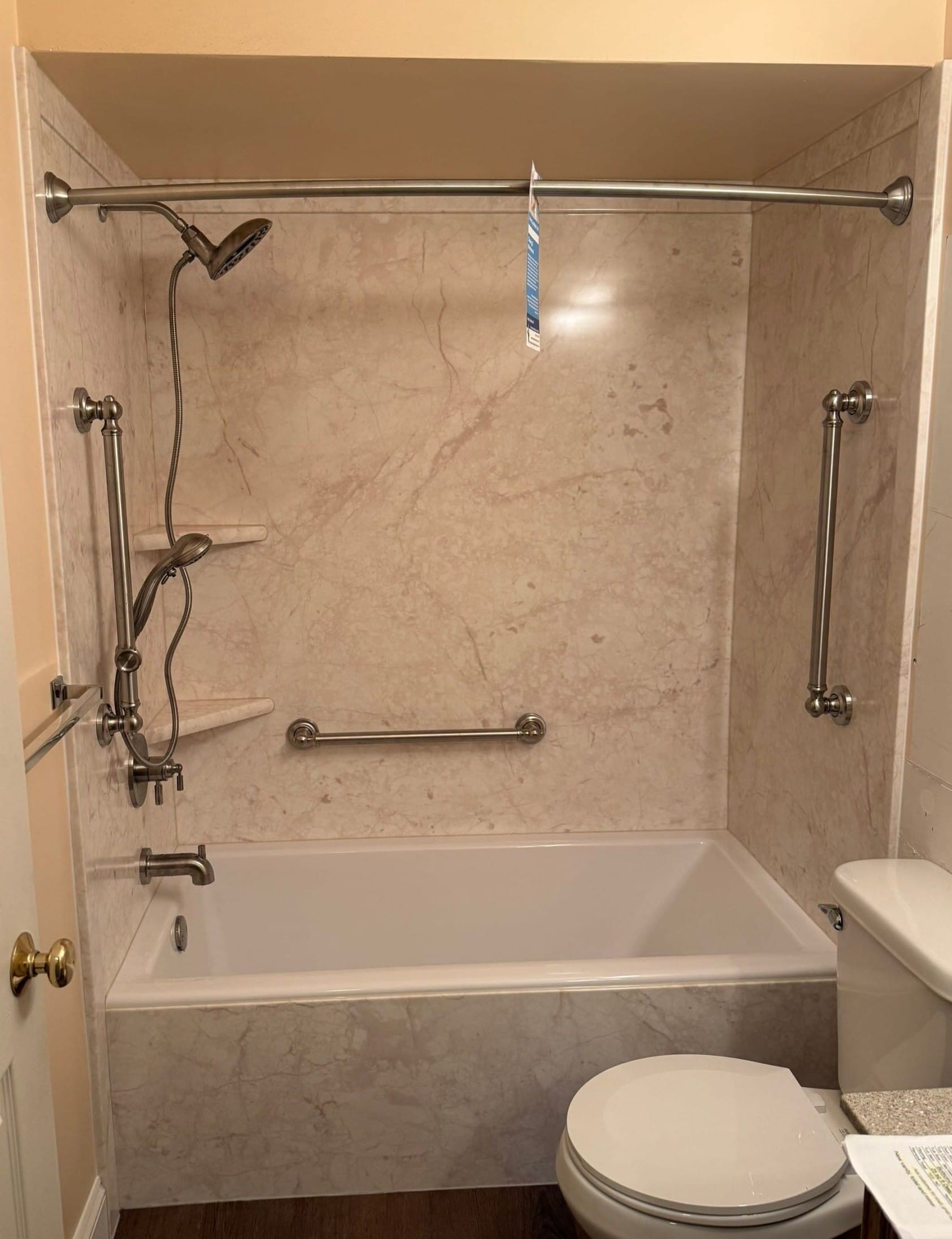 New Bathtub Installation, Raleigh Ct, Macomb, MI 48044