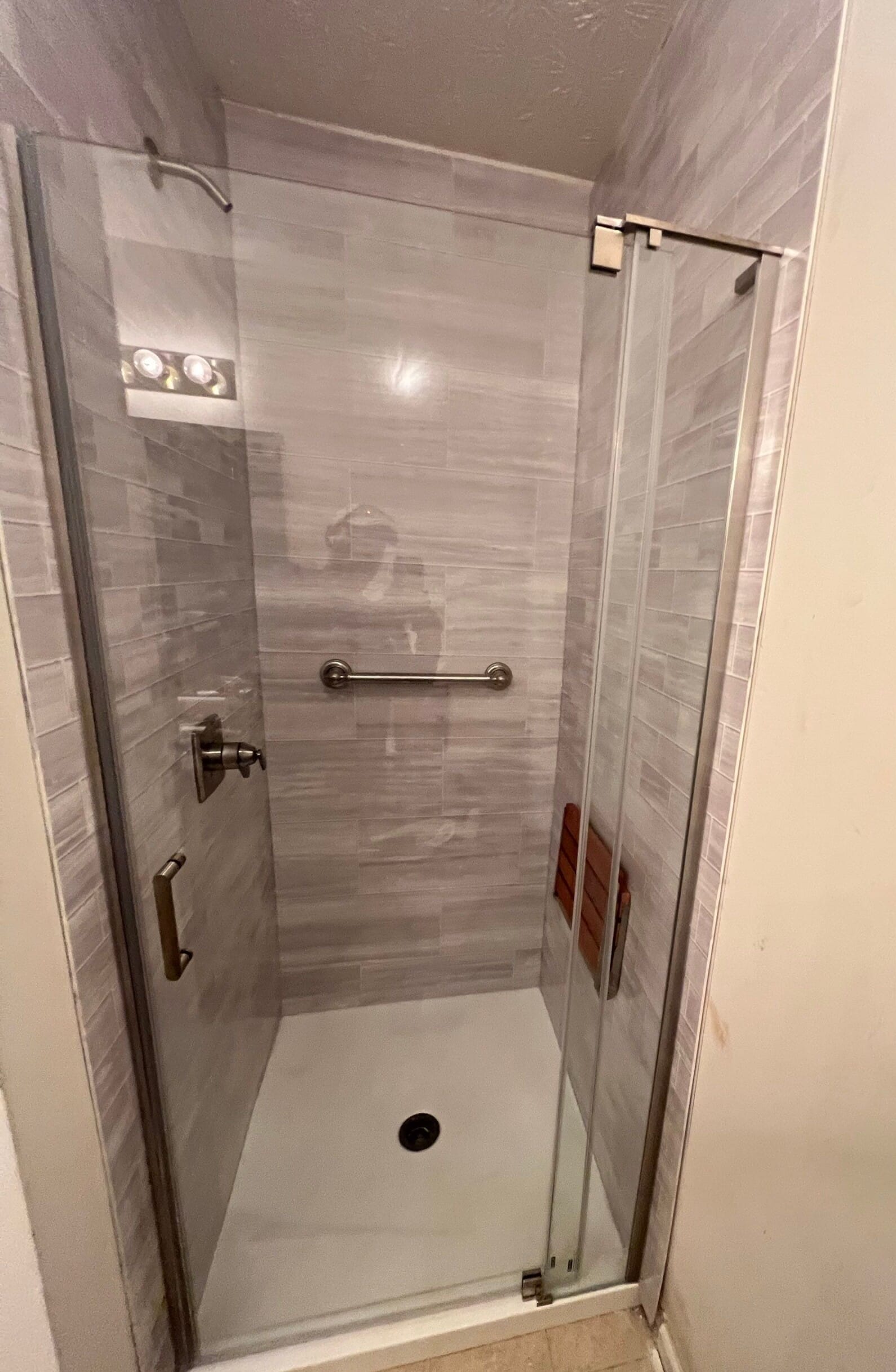Shower Remodel, Fern Ave, Orlando, FL 32814