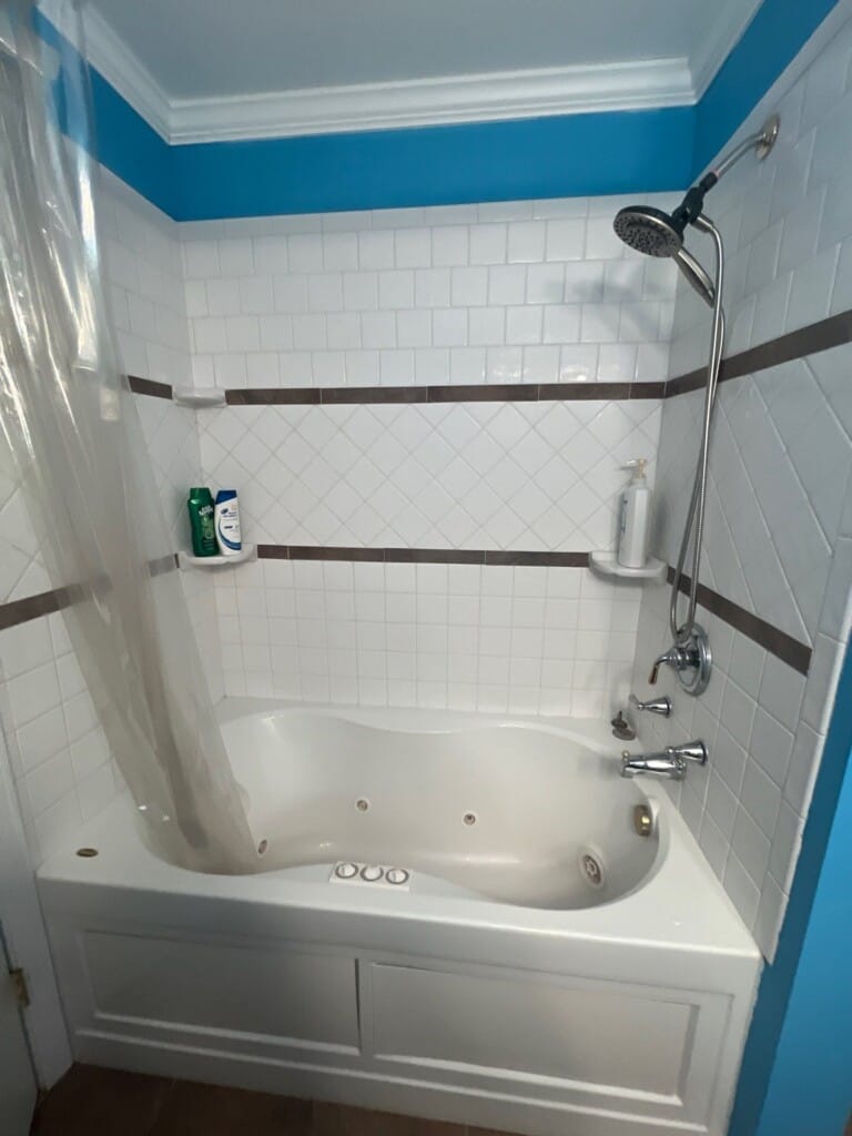 Before - Walk-in Shower Install, Longfellow Dr, Lafayette, LA 70503