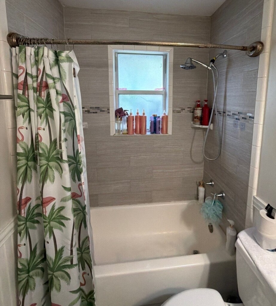 Before - Walk-in Shower Install, Rococo Ct, Lakeside, FL 32073