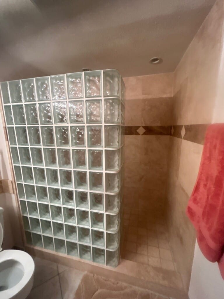 Before - New Bathtub Installation, S Kingston Way, Murray, UT 84107