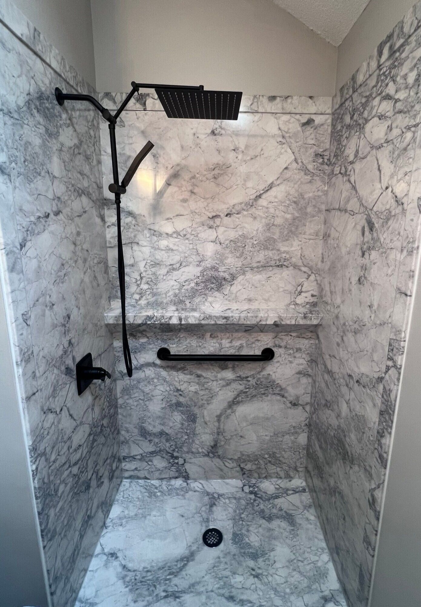 Shower Remodel, Fountain Lake Dr, Grandview, MO 64030