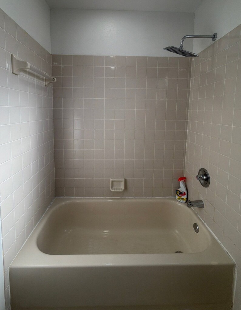 Before - Tub To Shower Conversion, NW 188th Ave, Pembroke Pines, FL 33029