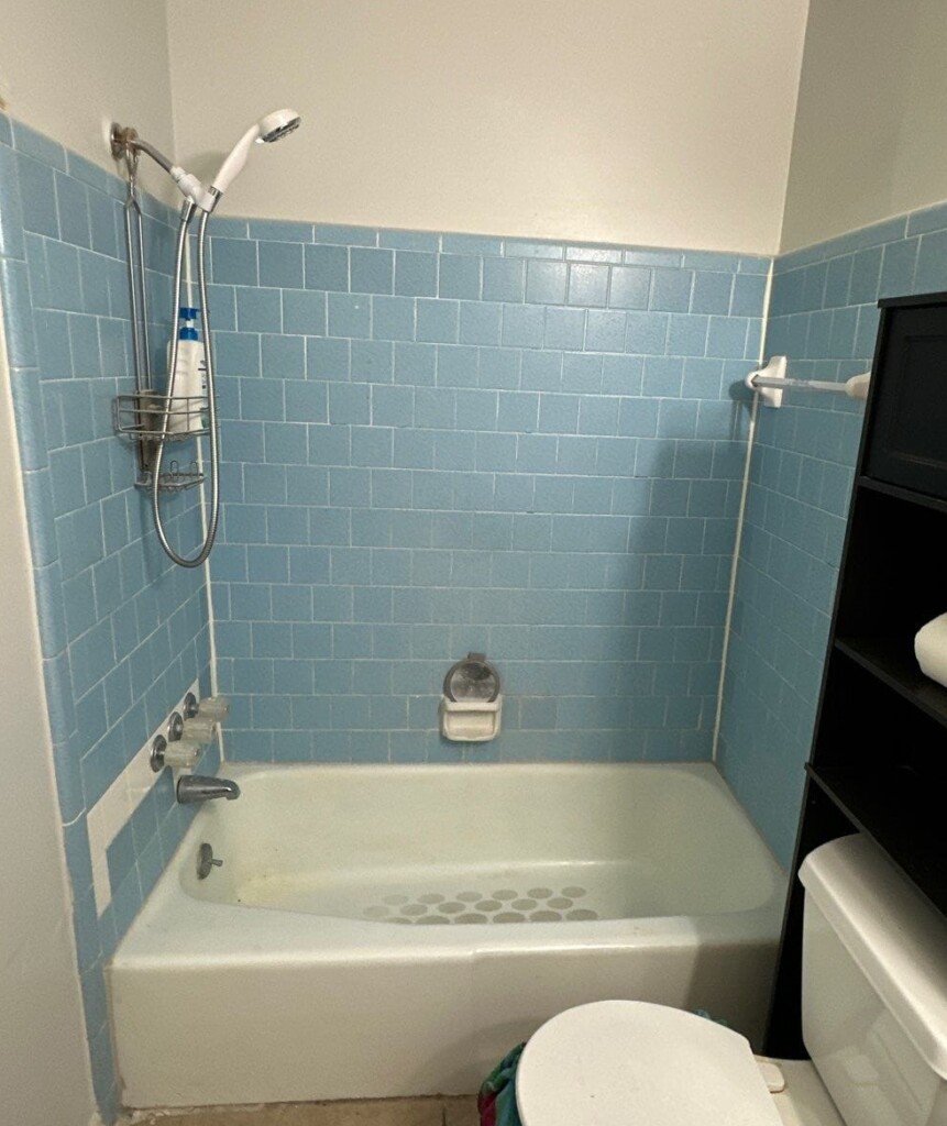 Before - New Bathtub Installation, S 115th E Ave, Tulsa, OK 74146