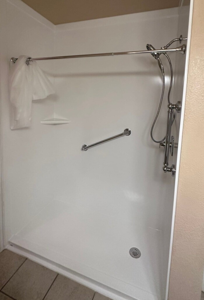 After - Walk-in Shower Install, Vista Glen Ln, Euless, TX 76040