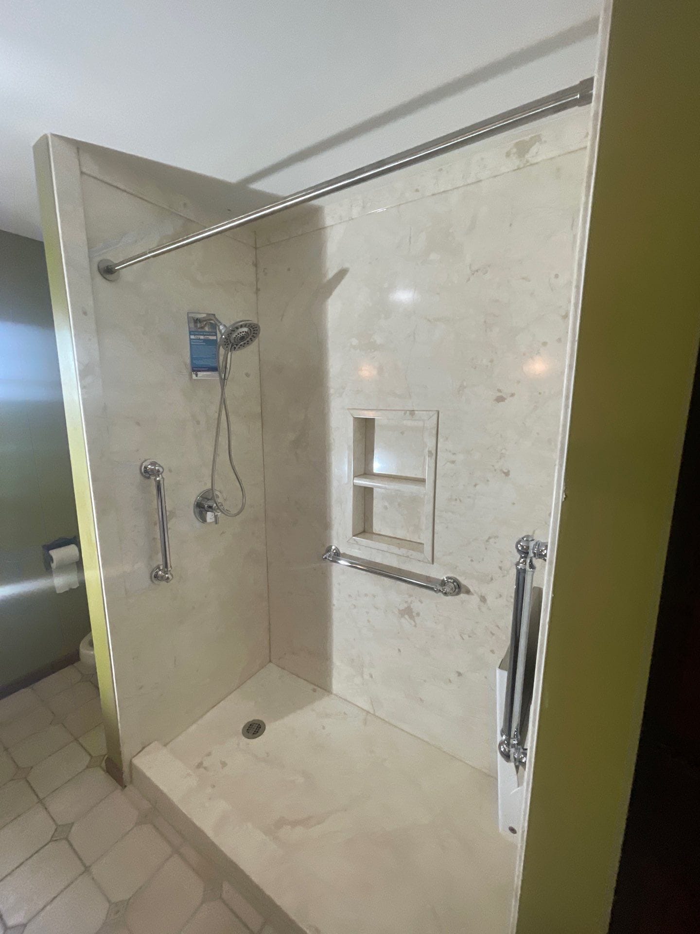 Shower Installation, Midland Rd, Bay City, MI 48706