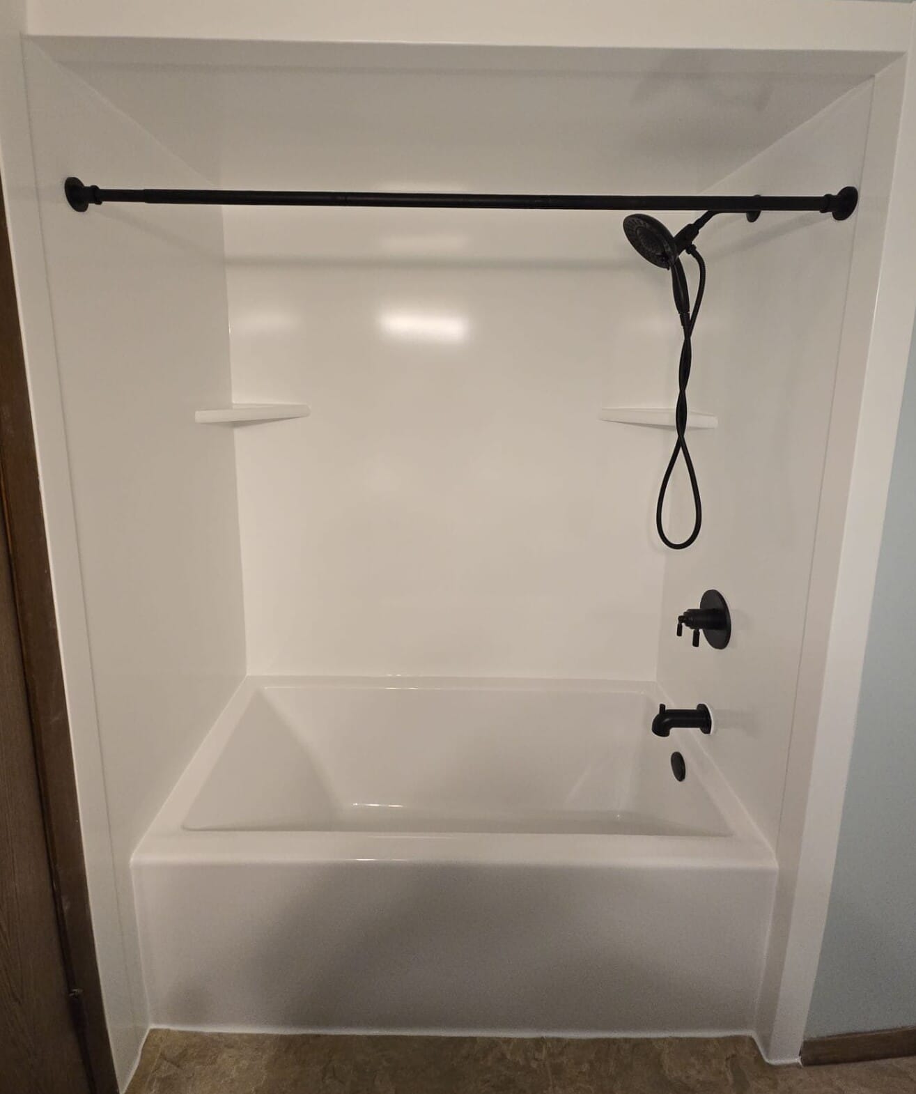 New Bathtub Installation, Woodside Dr, Rockford, IL 61109
