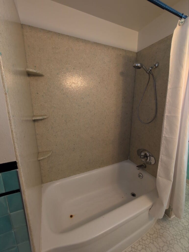 Before - New Bathtub Installation, Elm St, Fort Collins, CO 80521
