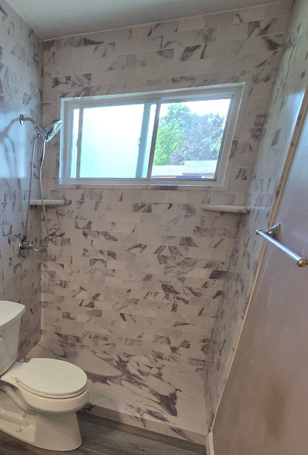 Walk-in Shower Install, Joel St, New Baltimore, MI 48047