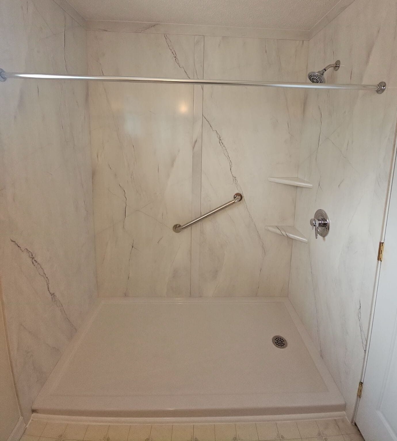 Walk-in Shower Install, Wyman Ln NW, Edmonton, AB T6T 1M9