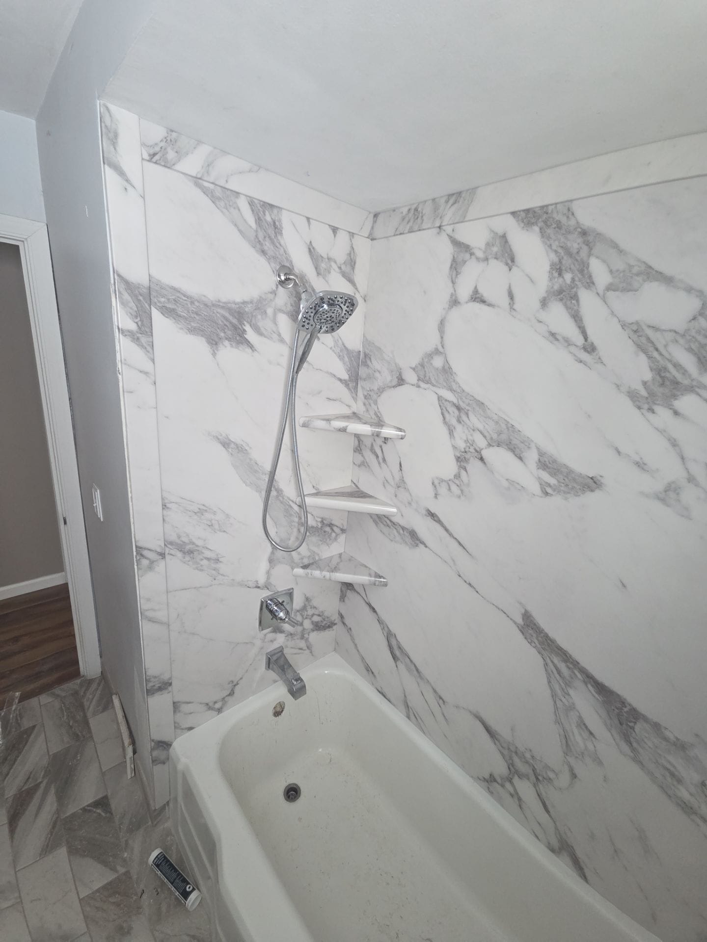 New Baththub Installation, Allanwood Dr, Cleveland, OH 44129