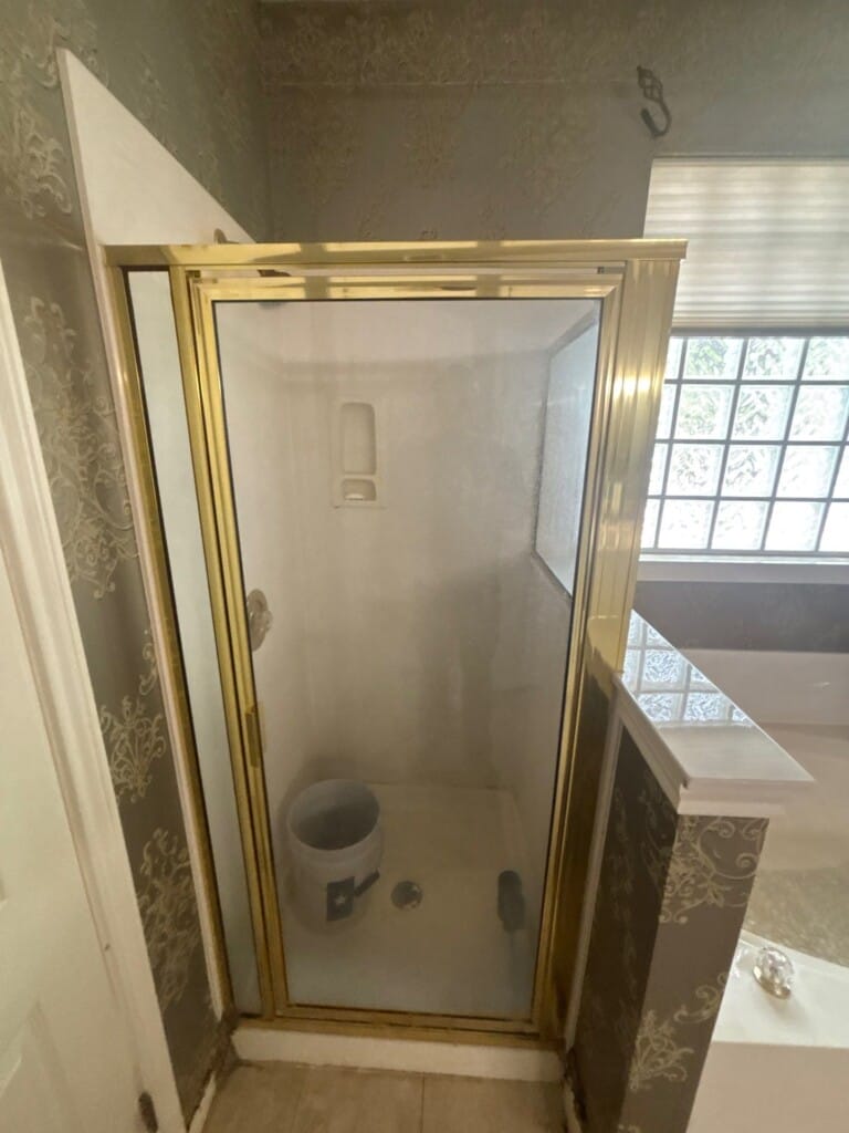 Before - Shower Remodel, Napa Dr, Austin, TX 78738