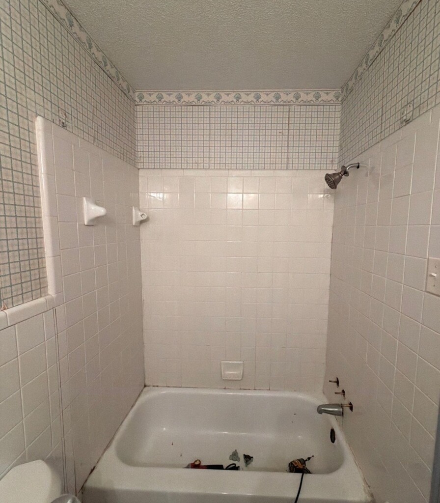 Before - Walk-in Shower Install, Rosehaven Dr, Germantown, TN 38138
