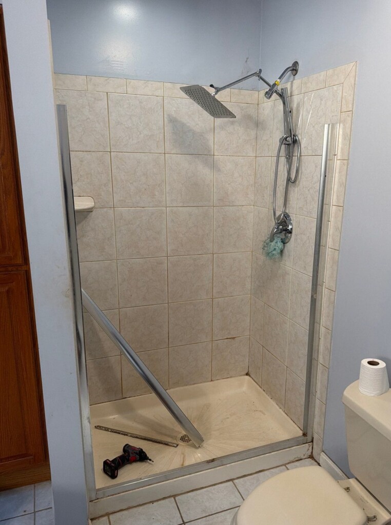 Before - Shower Remodel, Estate Drive, Woodbridge, VA 22193