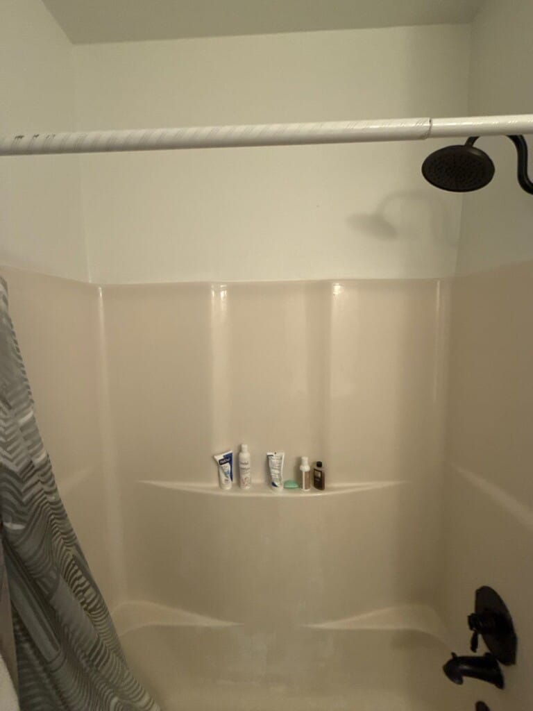 Before - Tub To Shower Conversion, W Mourning Dove Dr, Rogers, AR 72758