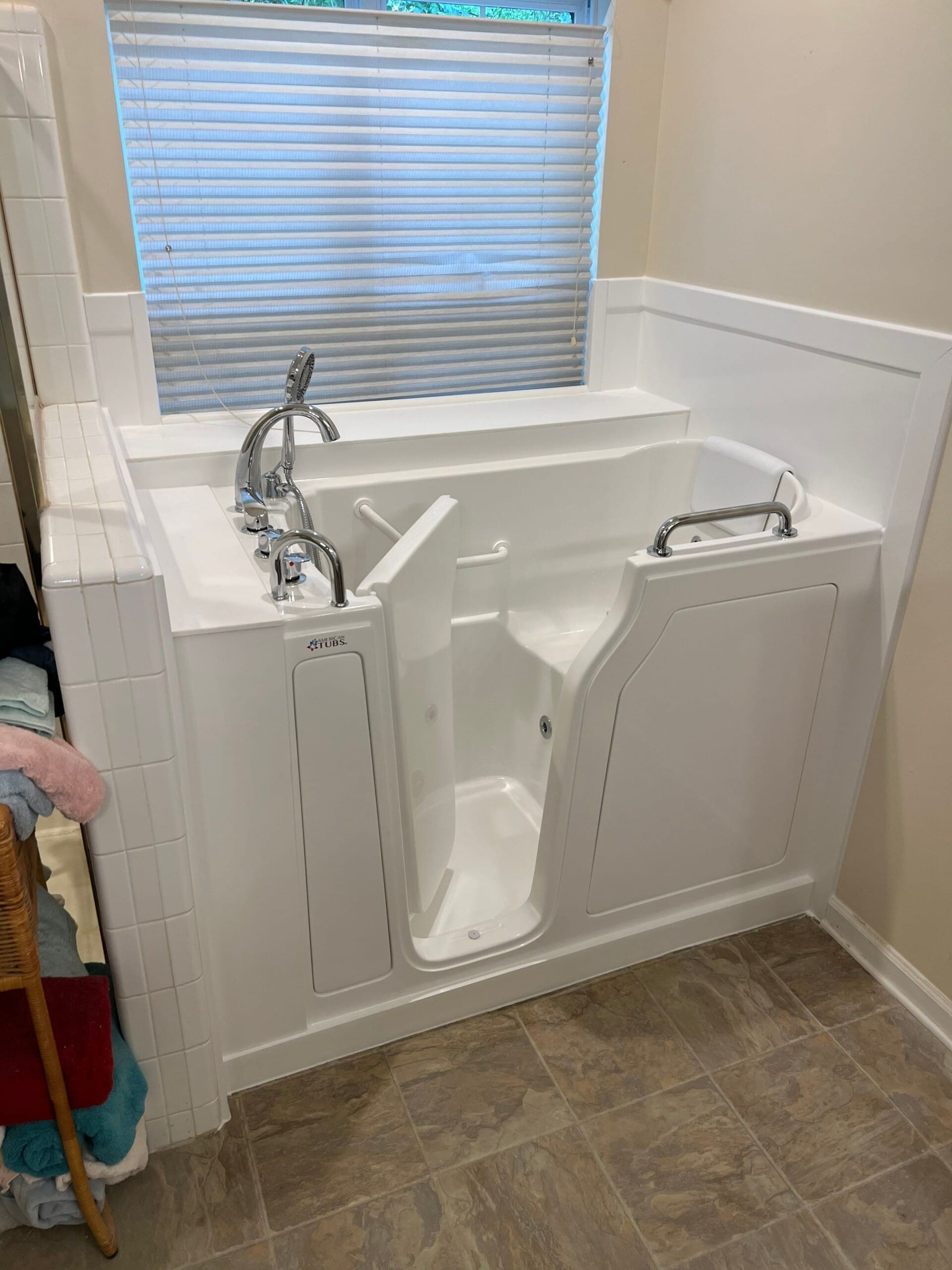 Walk-in Bathtub Installation, Sycamore Club Drive, Charlotte, NC 28227