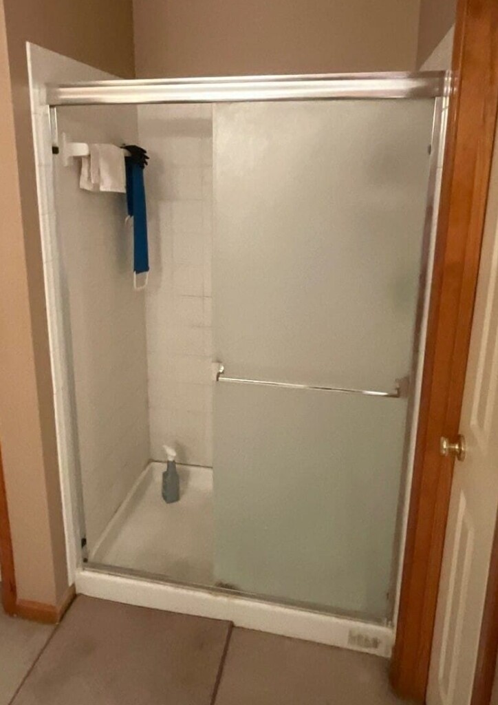 Before - Shower Remodel, Independence Blvd, Kansas City, KS 66109