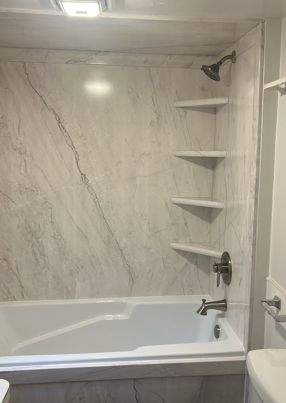 Bath & Shower Combo, Negaunee, Southfield, MI 48033