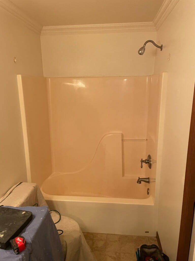 Before - New Bathtub Installation, Cherokee Trail, Lapeer, MI 48446