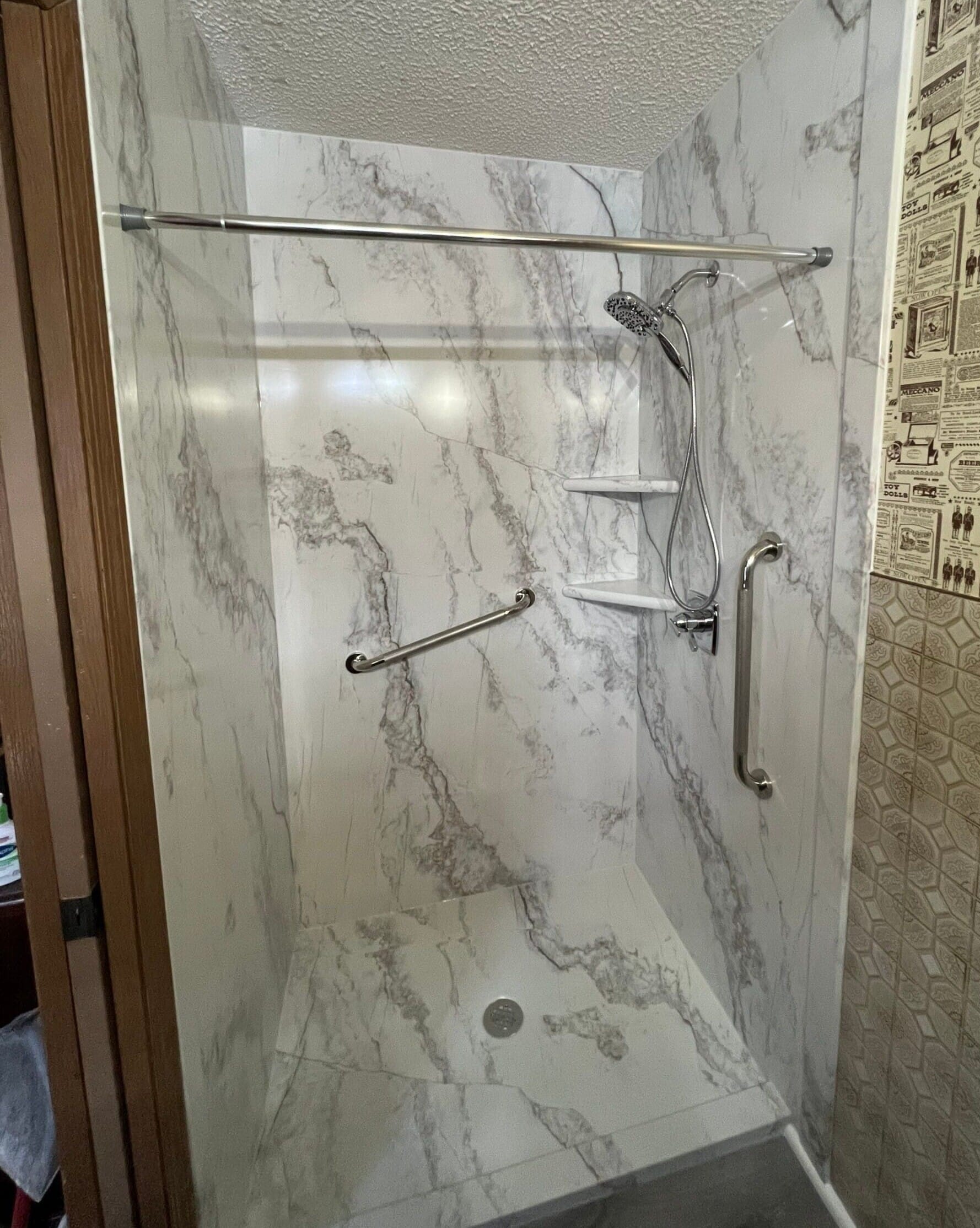Shower Remodel, S 139th St, Leavenworth, KS 66048