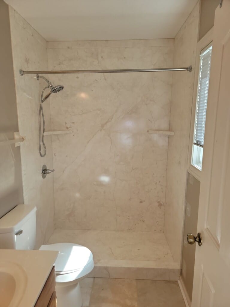 After - Walk-in Shower Install, Hunters Creek Dr, Olive Branch, MS 38654