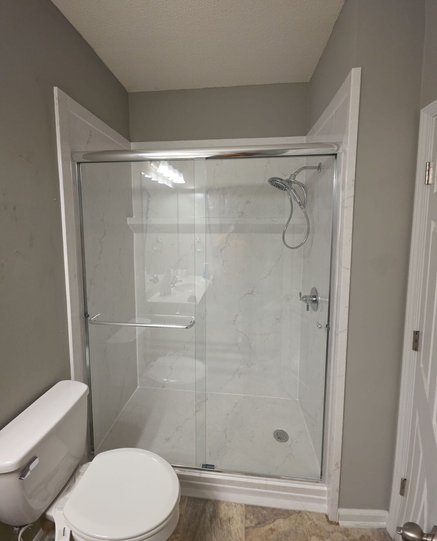 Walk-in Shower Install, Kennesaw Ridge Rd, Columbia, MO 65202