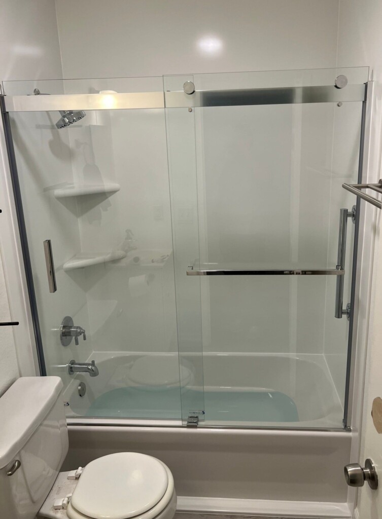 After - New Bathtub Installtion, Northeast Kane Drive, Gresham, OR 97030