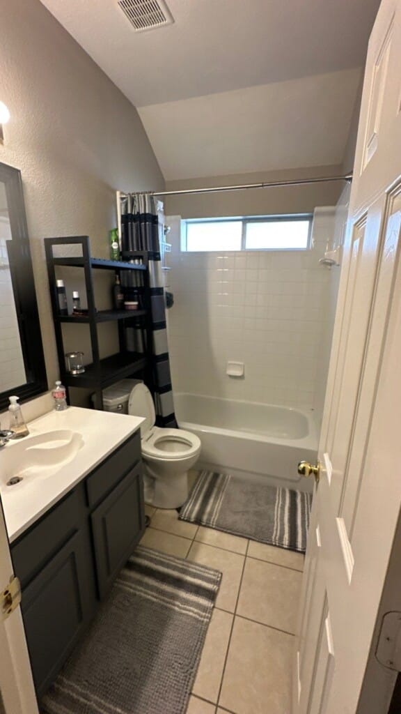 Before - New Bathtub Installation, Teagle Dr, Rockwall, TX 75032