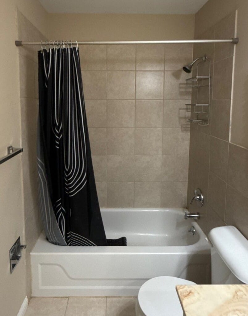 Before - Walk-in Shower Install, Oak Pass Court, Ballwin, MO 63011