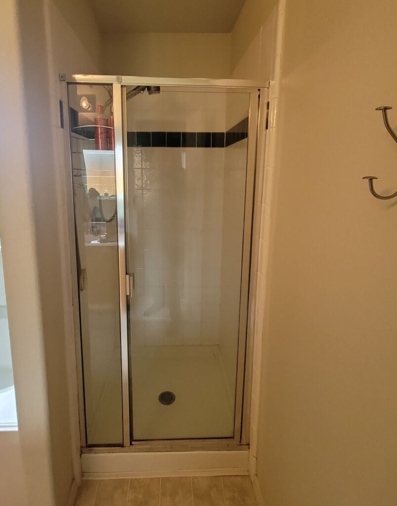 Before - Shower Remodel, Foreston Dr, Roanoke, TX 76262