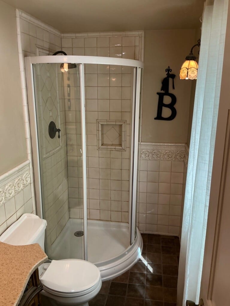 Before - Shower Installation, S Harvard Ave, Arlington Heights, IL 60005