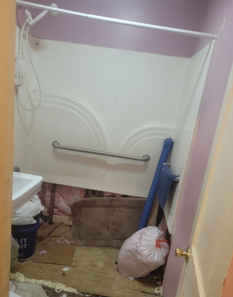 Before - Walk-in Shower Install, Bailey Drive, North Charleston, SC 29405