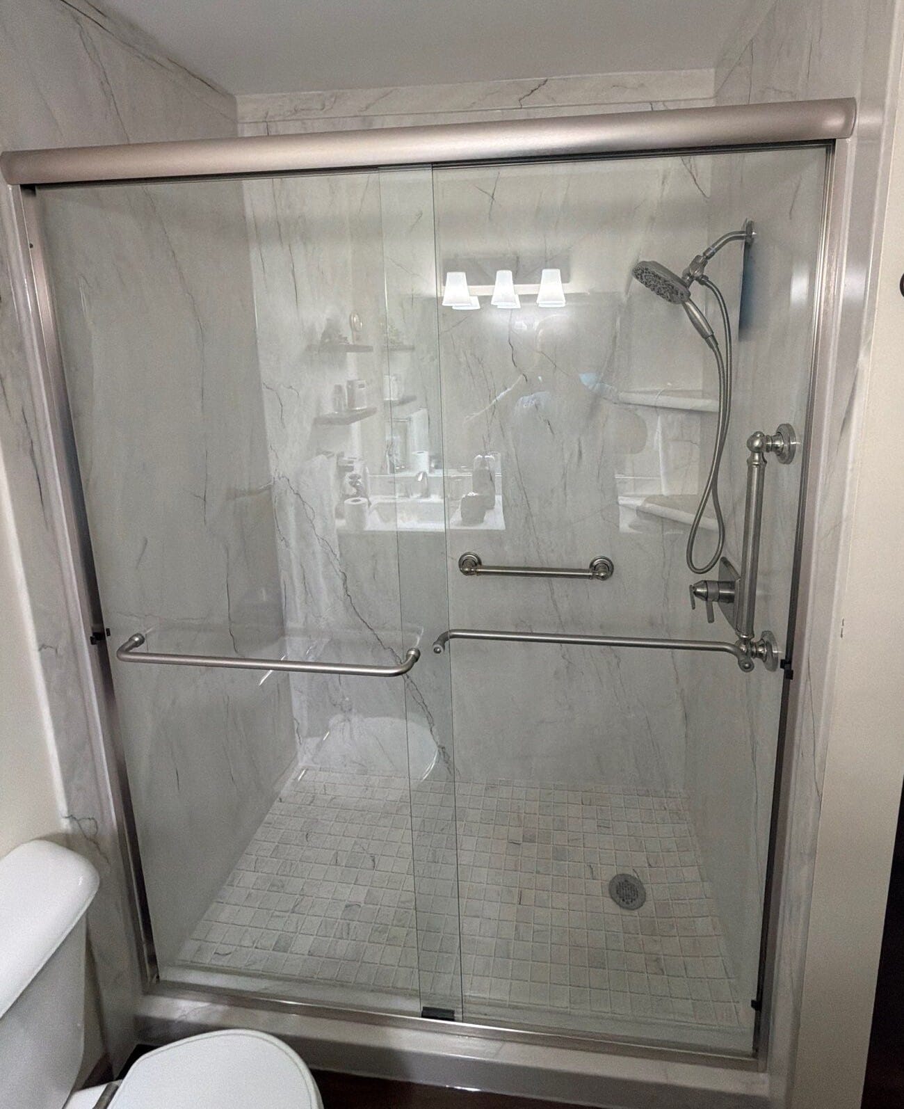Walk-in Shower Install, Creekside Dr, Lansing, MI 48917