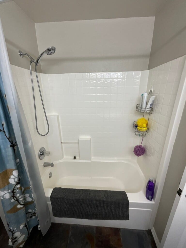 Before - New Bathtub Installation, Sky Creek Ct, Saginaw, TX 76179